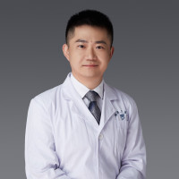 湘雅皮肤科罗医生